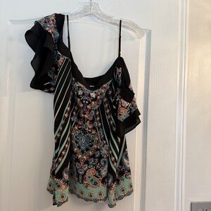 New  York & Company Size XL off the shoulder Top